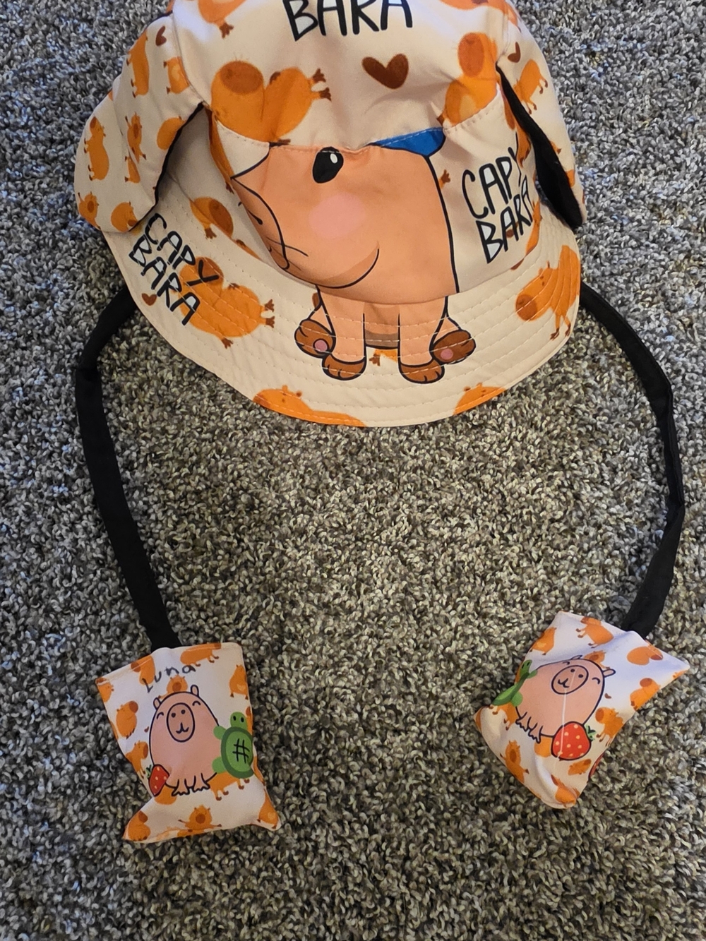 Cute Cartoon Pig Bucket Hat with Orange Print Capy Bara